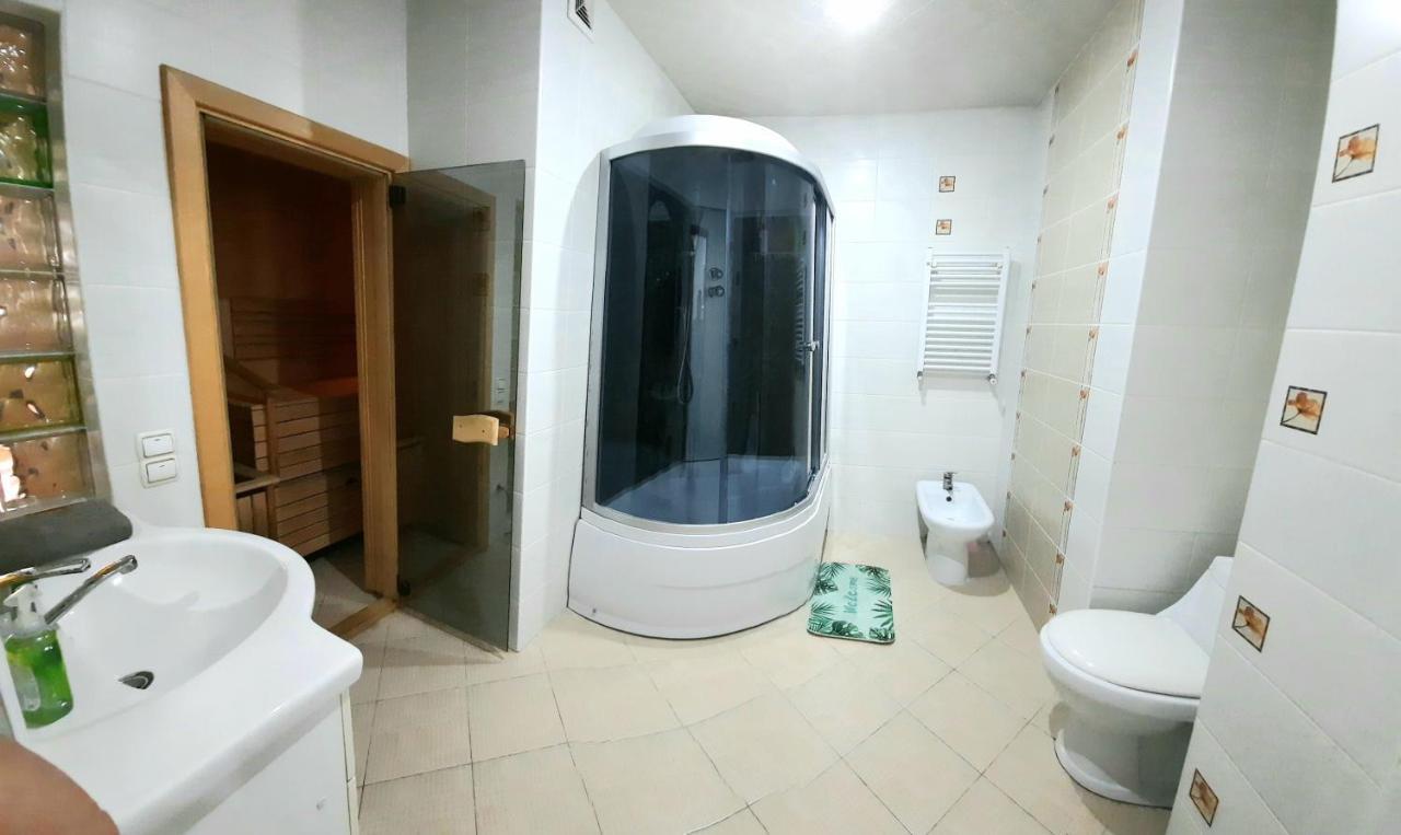 Elegance Apartment Chisinau Center Close To Stefan Cel Mare Exterior photo